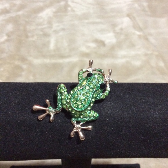 Jewelry - 4/$28 Frog Brooch.